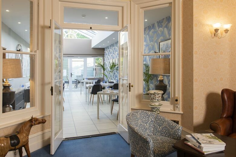 Yorke Lodge Bed & Breakfast