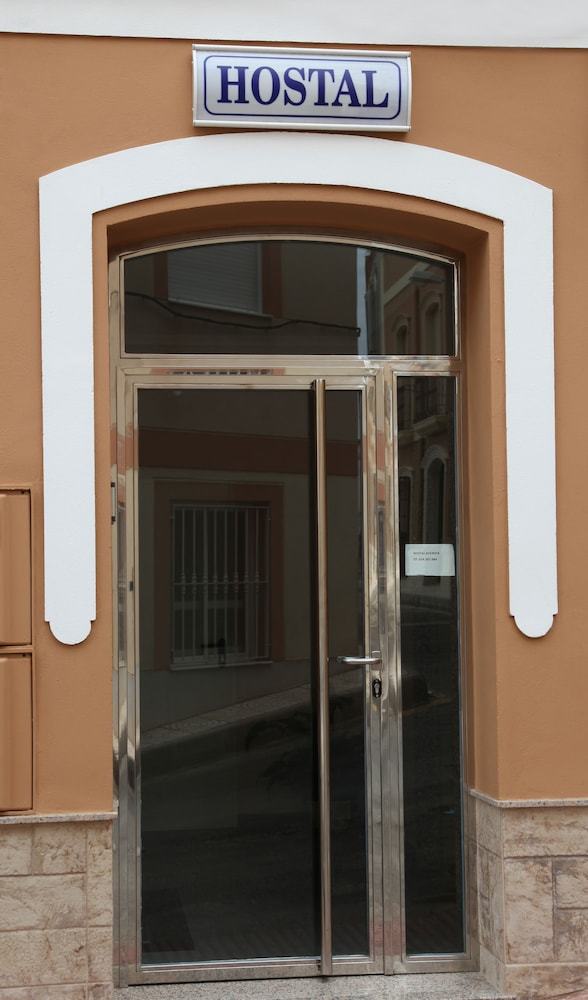 Hostal Avenida