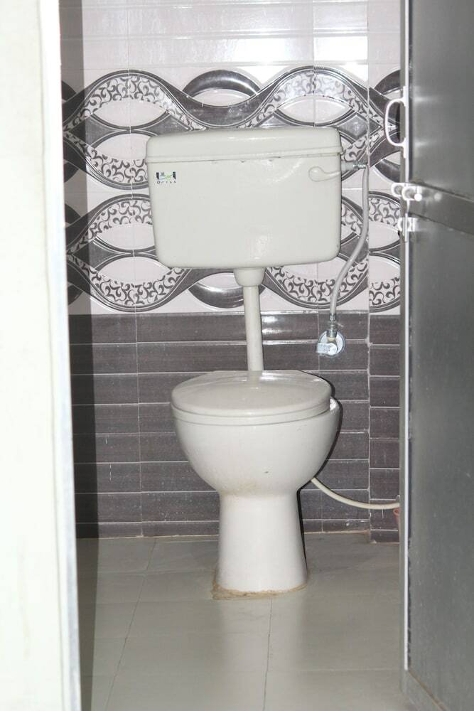 Kanchan Hotel