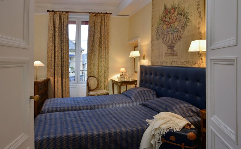 Hotel Churchill H�tel Bayeux