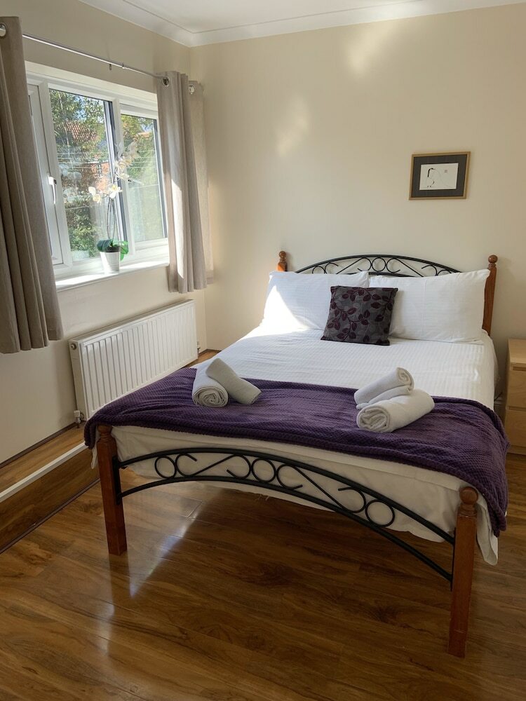 Bed & Breakfast Hill Lodge Hotel