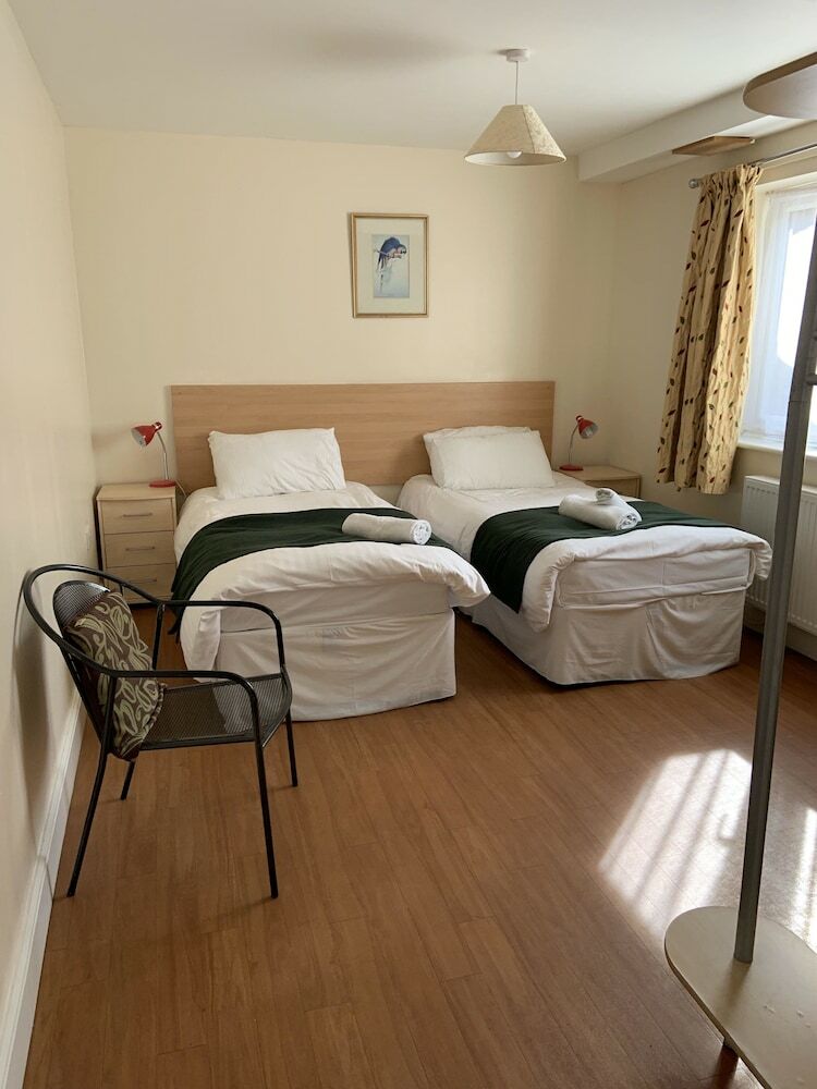 Bed & Breakfast Hill Lodge Hotel