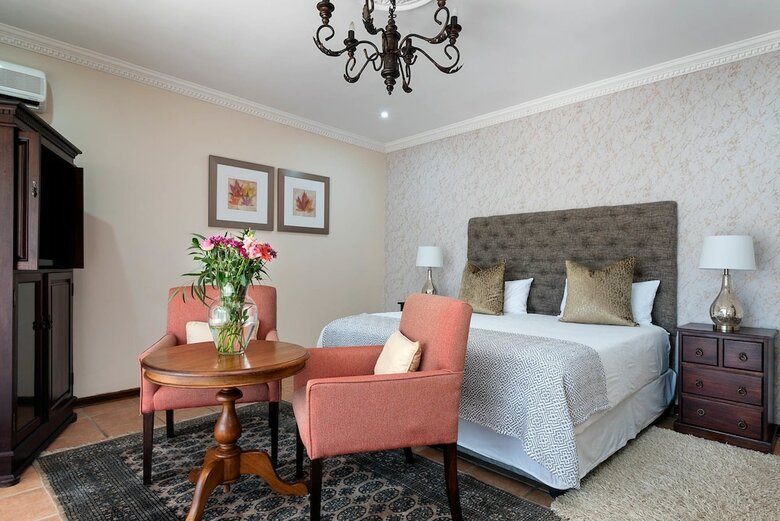 Hotel 2 On Valley Villa