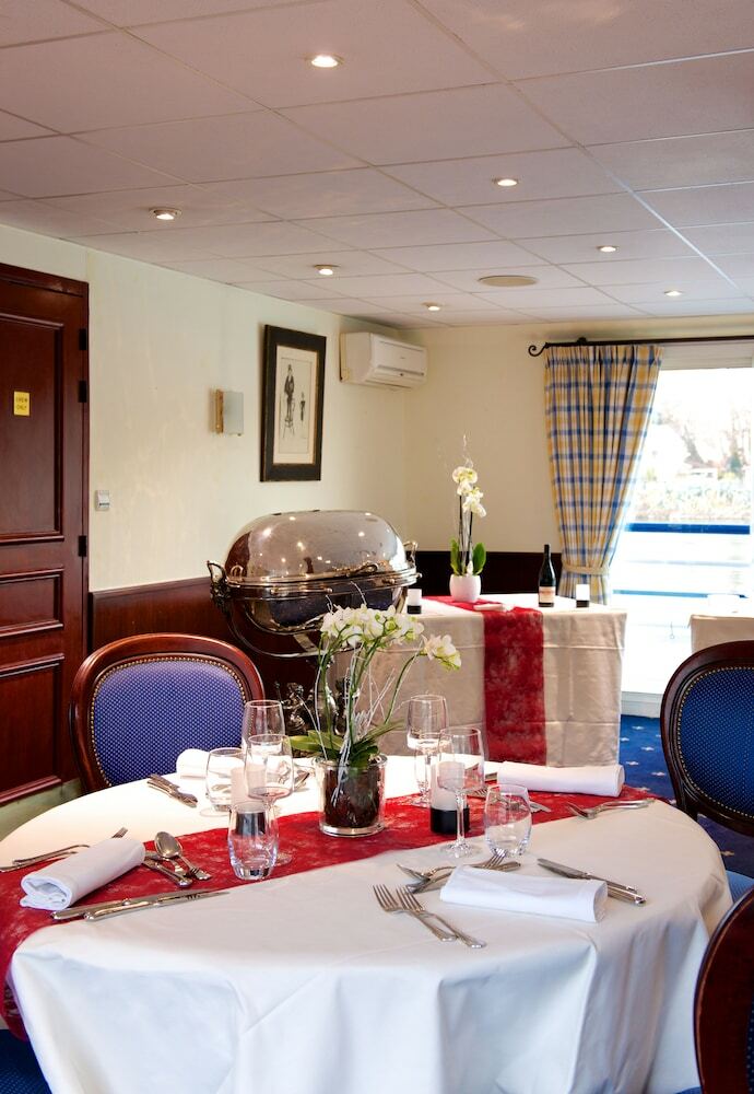 Hotel Bateau H�tel Le Chardonnay