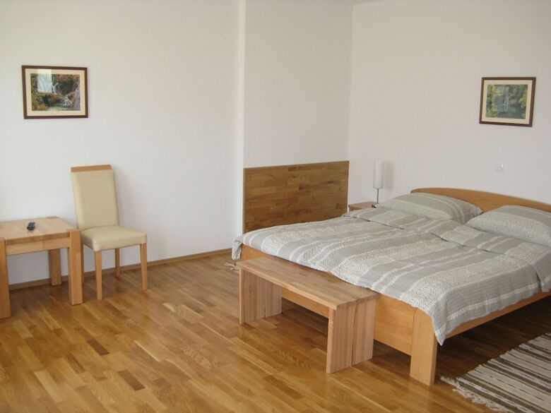 Hotel Guesthouse Lower Lakes