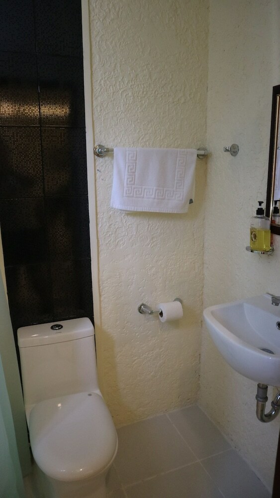 Hotel Haramayne Suites