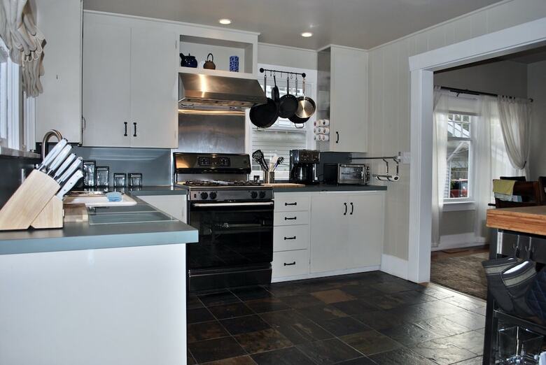 Stylish Craftsman Premium Comfort