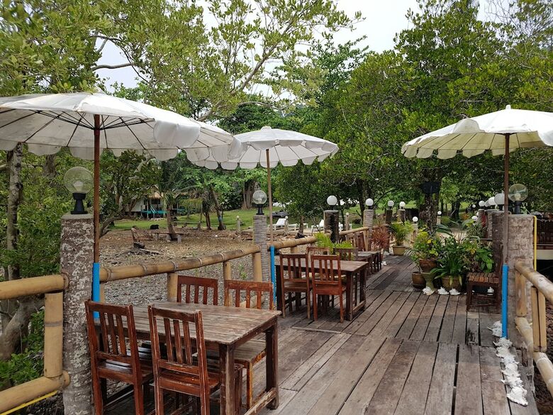 Hotel Bay Yard Hut