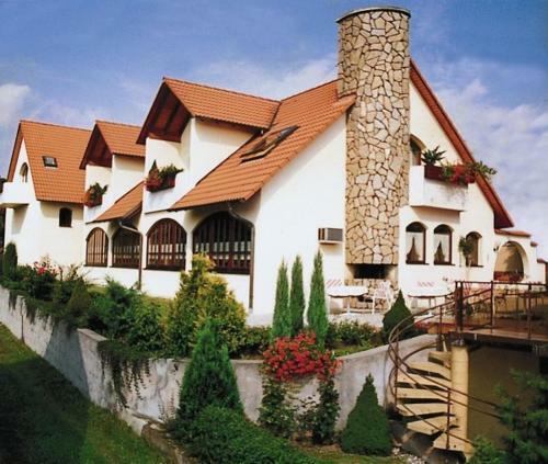 Hostal Hotel Pension Schmitt