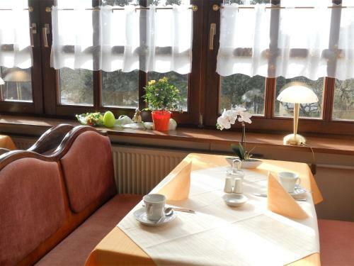 Hostal Hotel Pension Schmitt