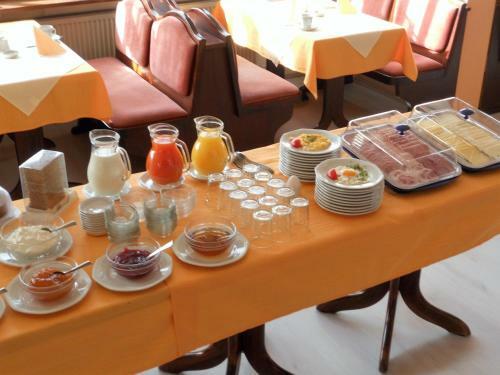 Hostal Hotel Pension Schmitt