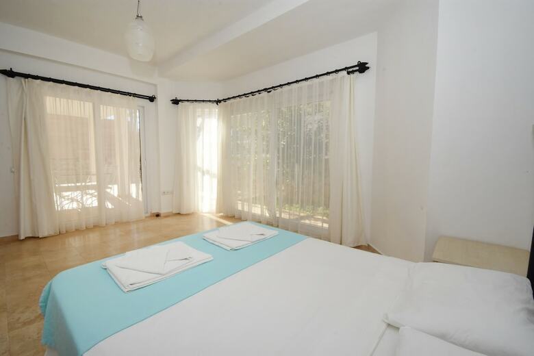 Kal1400 Villa Badem 3 Bedrooms
