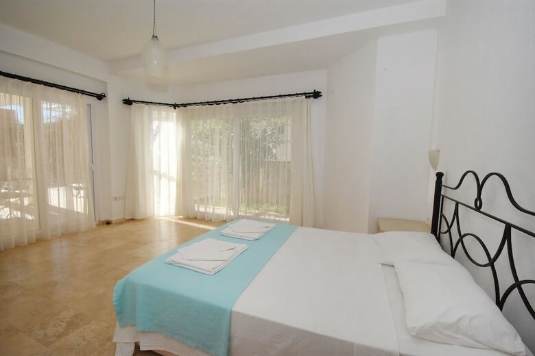 Kal1400 Villa Badem 3 Bedrooms