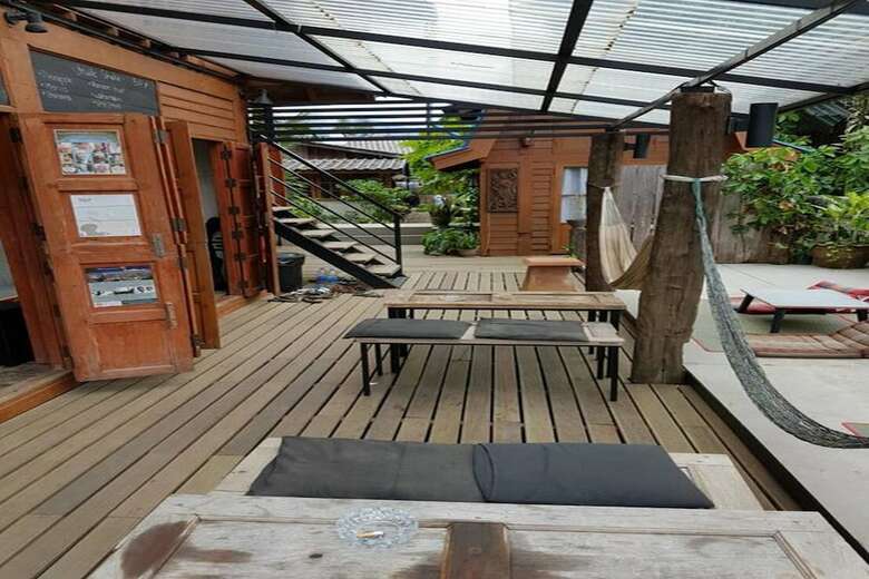 Hostal Chill Lom House - Adults Only