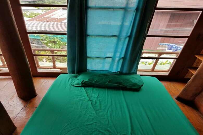 Hostal Chill Lom House - Adults Only