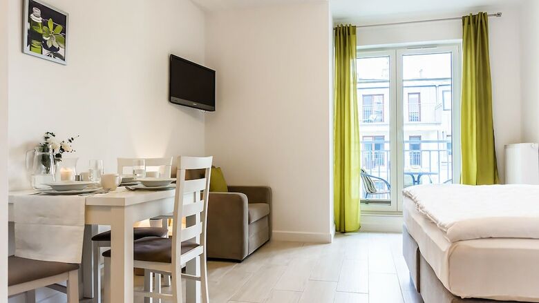 Aparthotel Vacationclub - Aquamarina Apartments