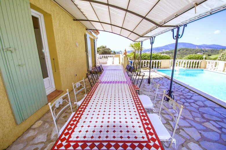 Villa Coupo Santo