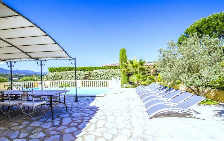 Villa Coupo Santo