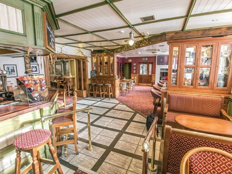 Mc Kevitts Village Hotel