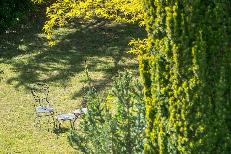 Hotel Chambres D'h�tes Et G�tes Manoir de Montecler