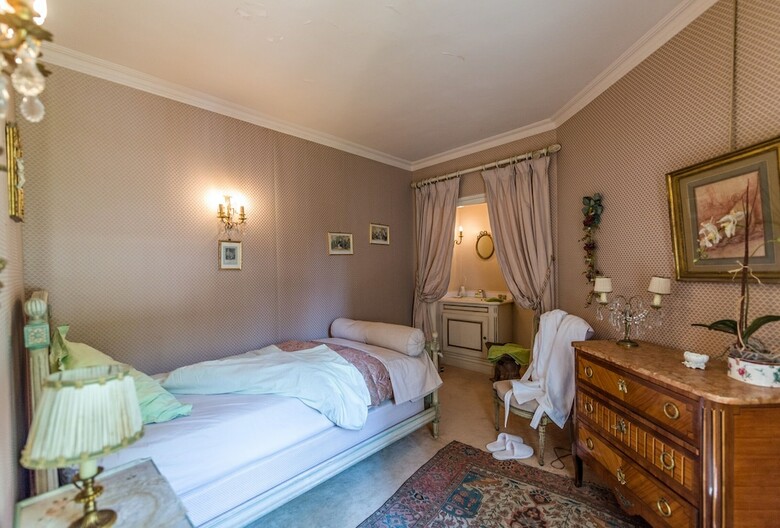 Hotel Chambres D'h�tes Et G�tes Manoir de Montecler