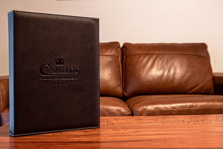 Camelot Guest House & Apartments