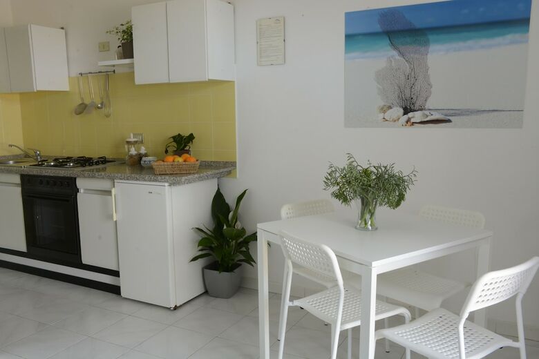 Hotel Summer Residence Bunthe