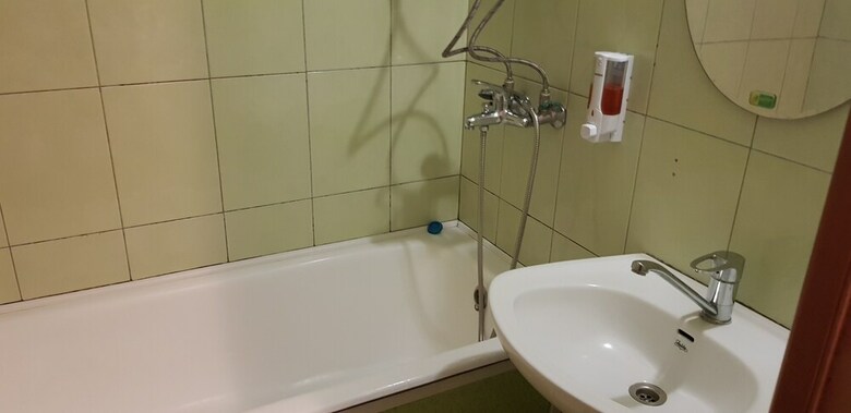 Hostal Yubileinaya Hotel - Hostel
