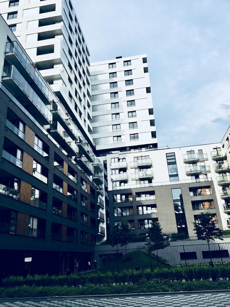 Warsaw Night Apartments