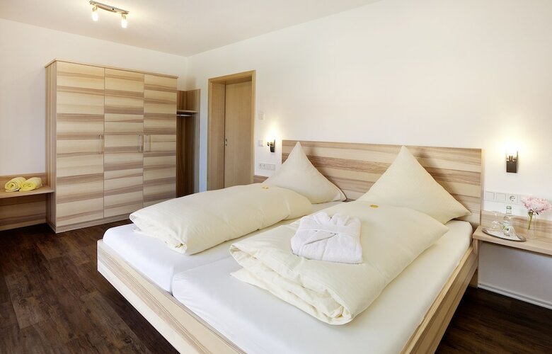 Seehotel Und Appartements Schn�ller