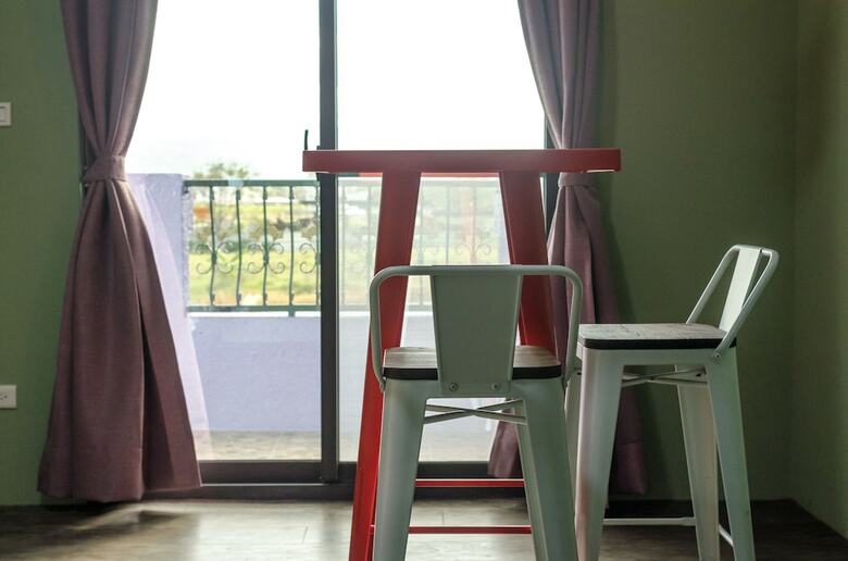 Hotel Sea Breeze B&B