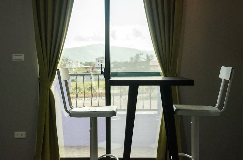 Hotel Sea Breeze B&B