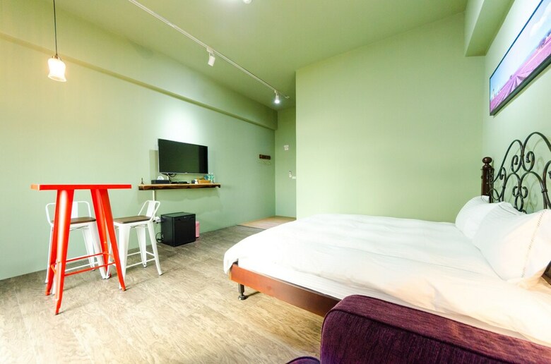 Hotel Sea Breeze B&B