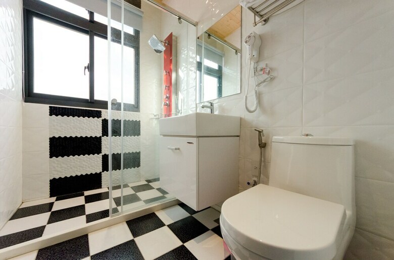 Hotel Sea Breeze B&B