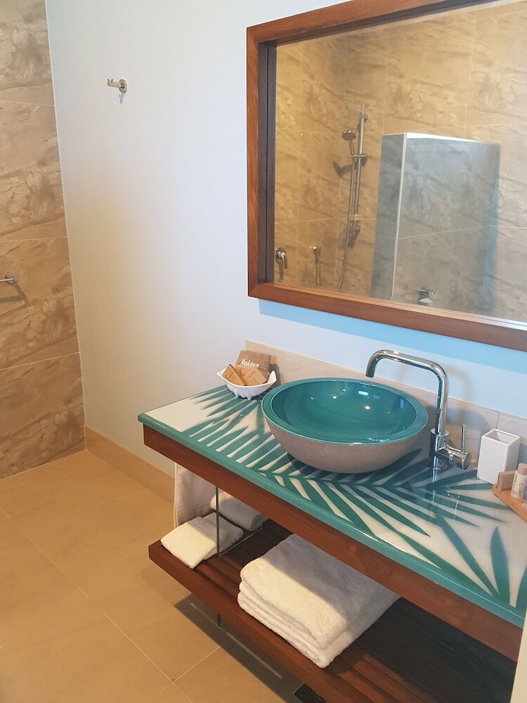 Hotel Moana Sands Lagoon Resort