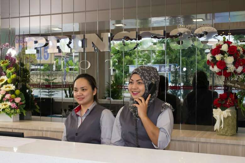 Prince 33 Hotel