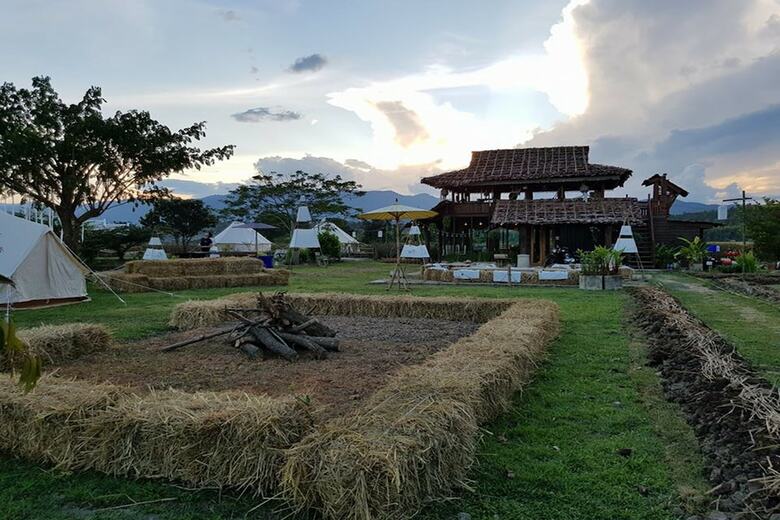 Hotel Nanee Maerim Lake View
