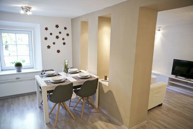 Aparthotel Apartments Hi?a Pod Gradom