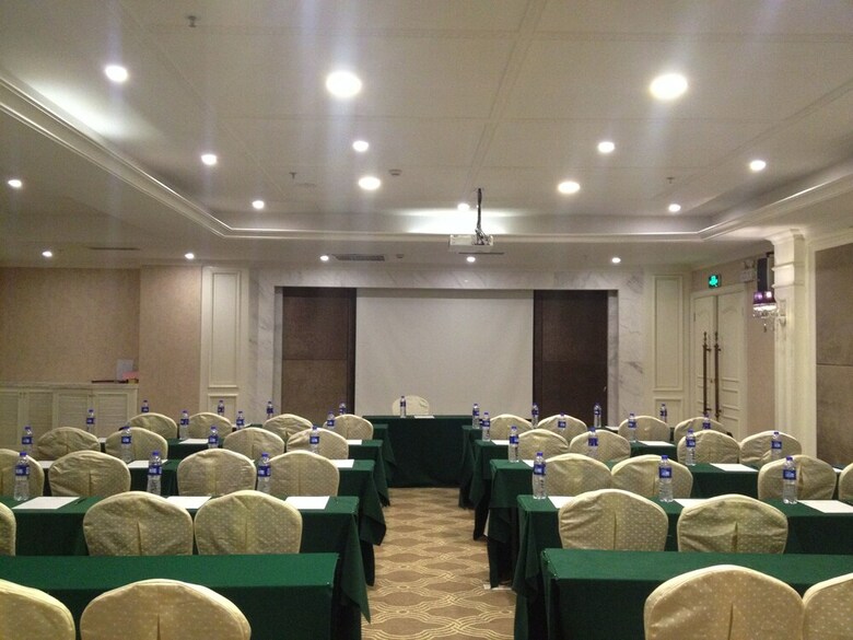 Zhuhai Rongfeng Hotel