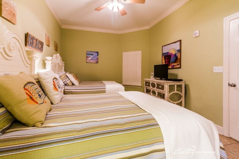 Apartamento Phoenix West By Luxury Gulf Rentals