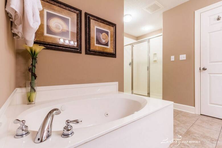 Apartamento Phoenix West By Luxury Gulf Rentals