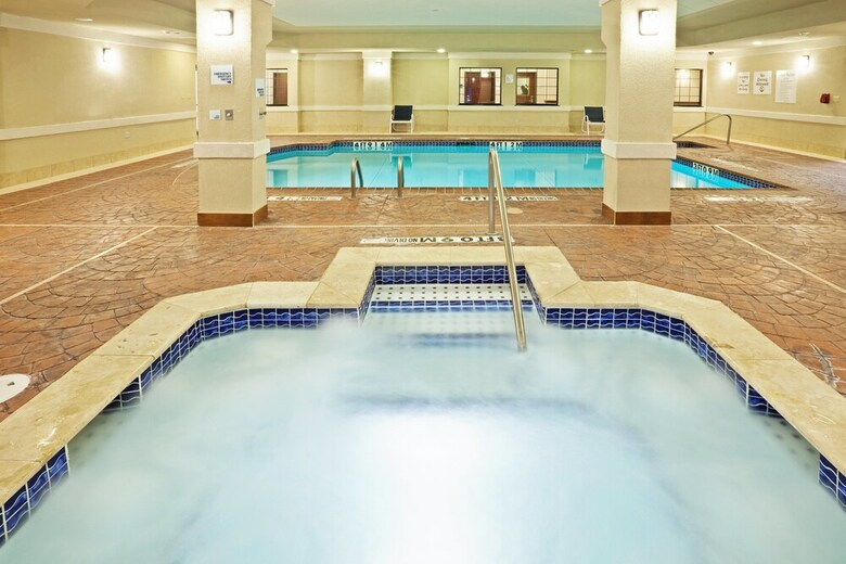 Holiday Inn Express Hotel & Suites Guymon
