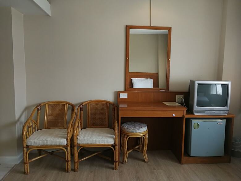 Srivichai Hotel