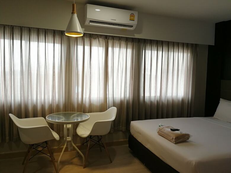 Srivichai Hotel