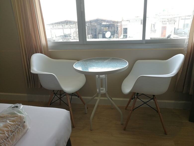 Srivichai Hotel