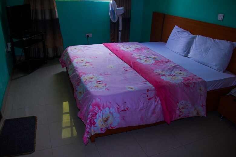 Hotel Vtl Suites