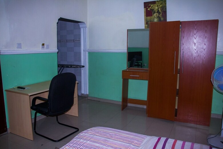 Hotel Vtl Suites