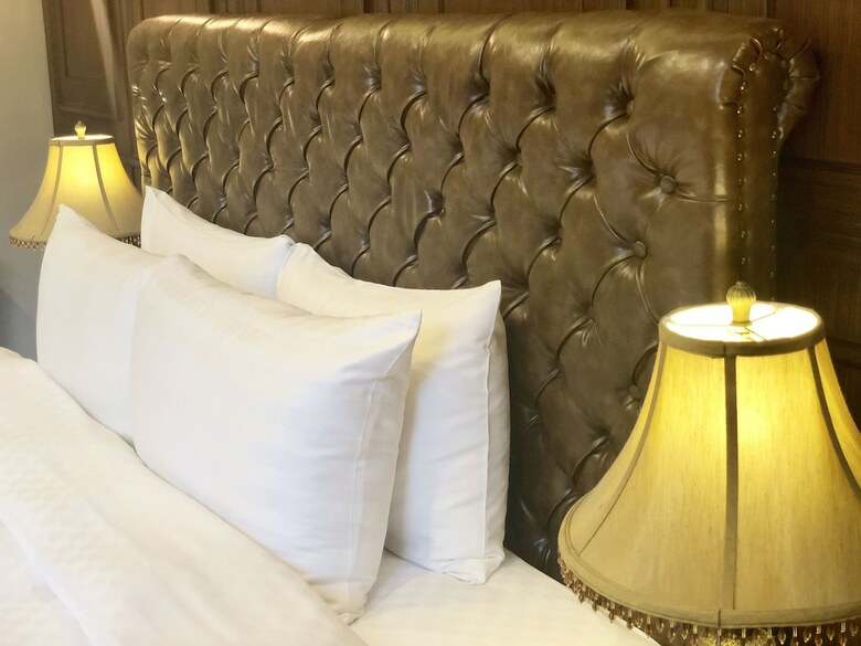 Bed & Breakfast Puli Story House