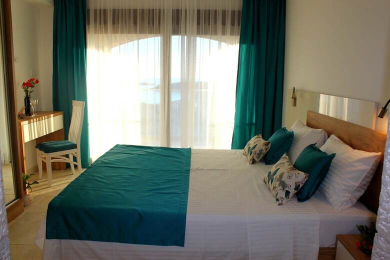 Hotel Apartmani Luka Villa