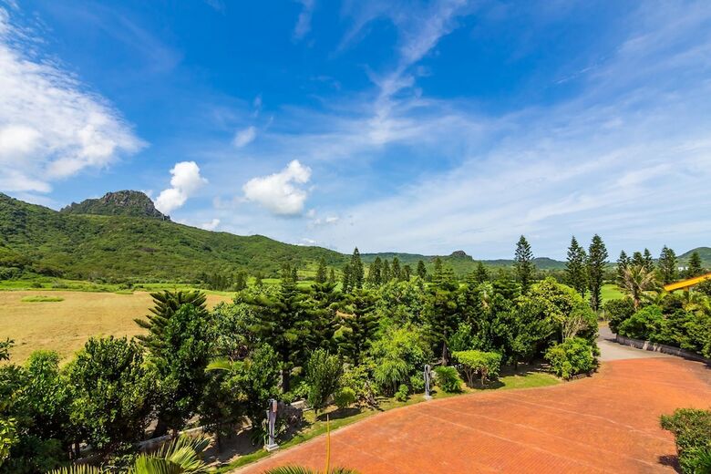 Kenting Maya House B&B